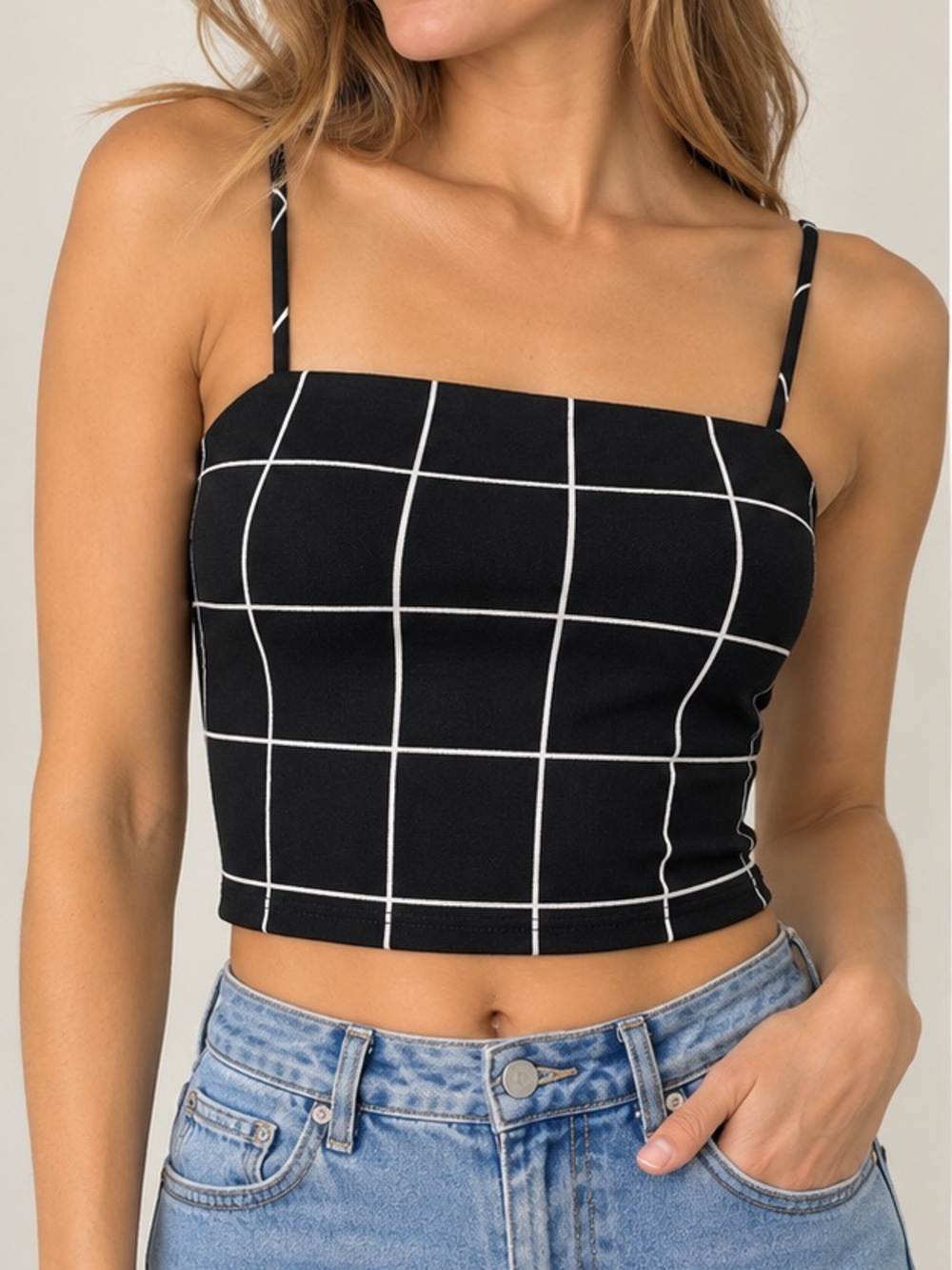GIBIU USA Windowpane Plaid Crop Top Black White S